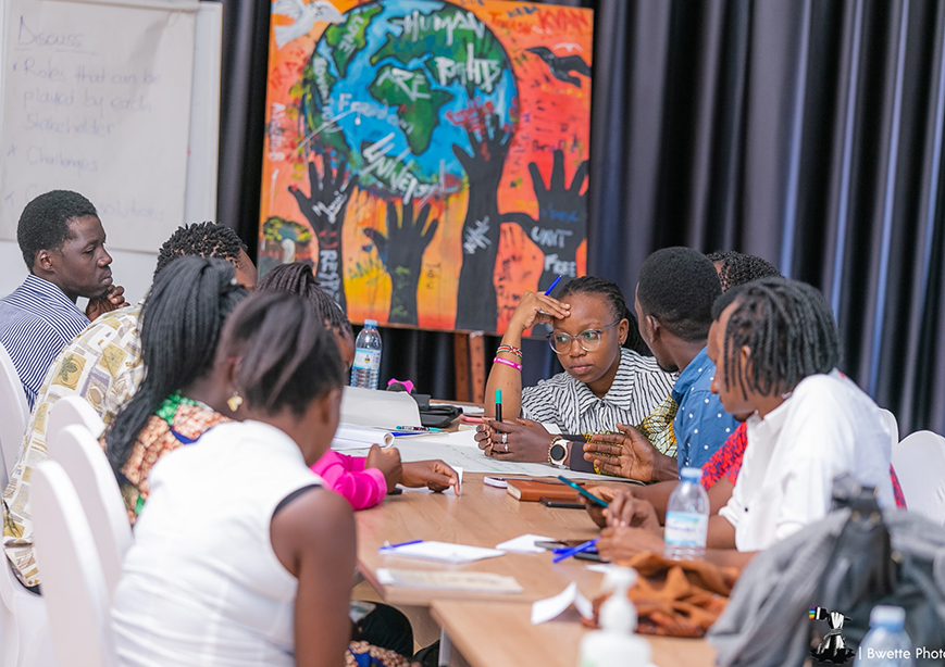 Contact EA Visual Artists